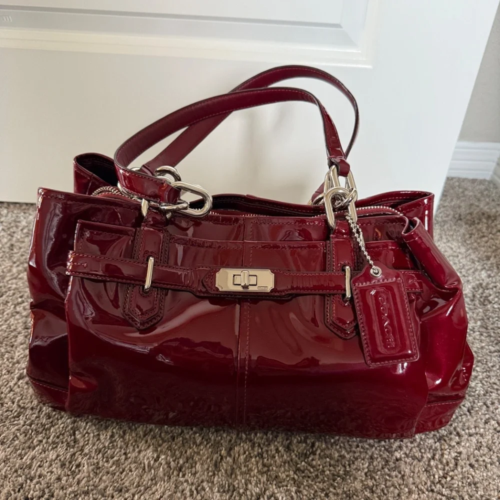 NWT Red Patent Leather Purse/Bag - Picture 4 of 10